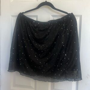 SHEIN curve 2x black lettuce skirt with silver stars
